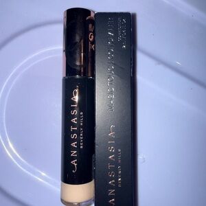 Anastasia Beverly Hills Cream Concealer Magic Touch
